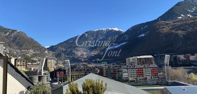 Àtic duplex de 196 m2, en venda, a Andorra la Vella-Venda-Andorra la Vella